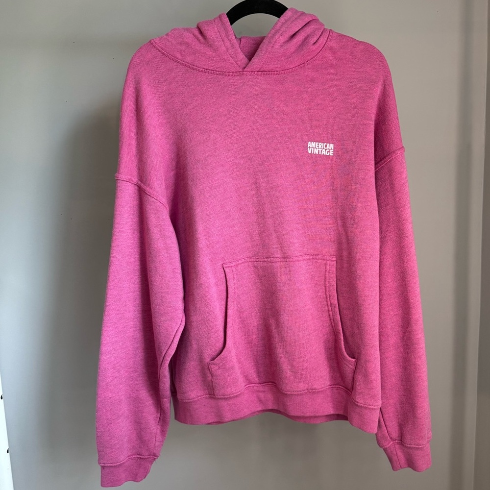 Size Medium American Vintage Hoodie in Pink